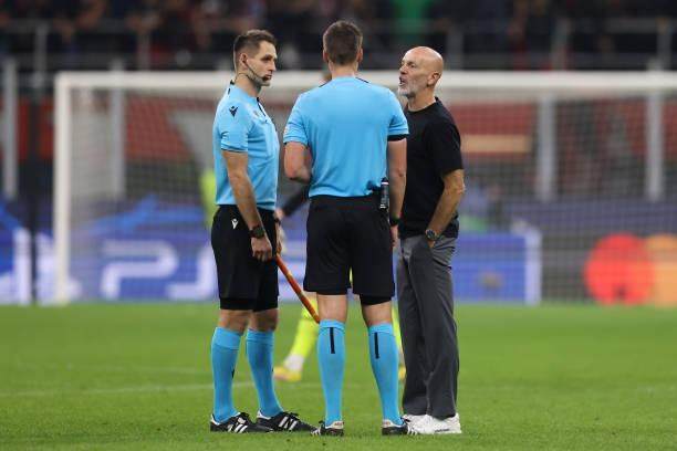 足球世界杯官网-皮奥利：点球红牌都不存在 托纳利：足球正变成篮球