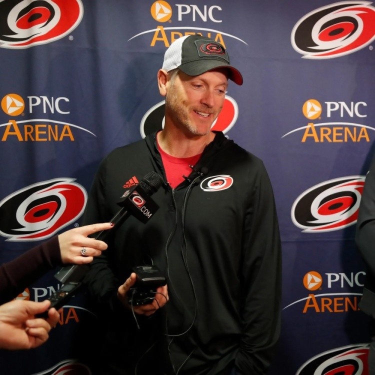 2026年世界杯官网-拓记：开拓者老板大概率愿意砸钱 内部已有人事与结构调整迹象